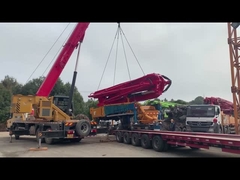 A parte superior do caminhão da bomba