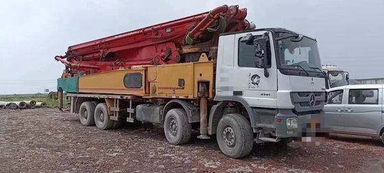 Medidor usado de Putzmeister 56-5 da bomba concreta com chassi 8×4 do Mecedes-Benz