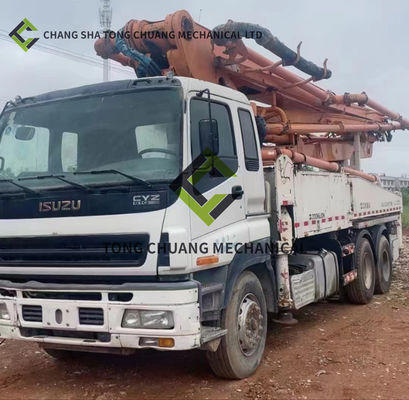 Em 2013 Zoomlion ISUZU Chassis 40 M Caminhão de bomba de concreto 5 cilindros e 5 mastros